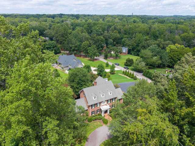 Photo of 291 Montgomery Dr Photo of 291 Montgomery Dr