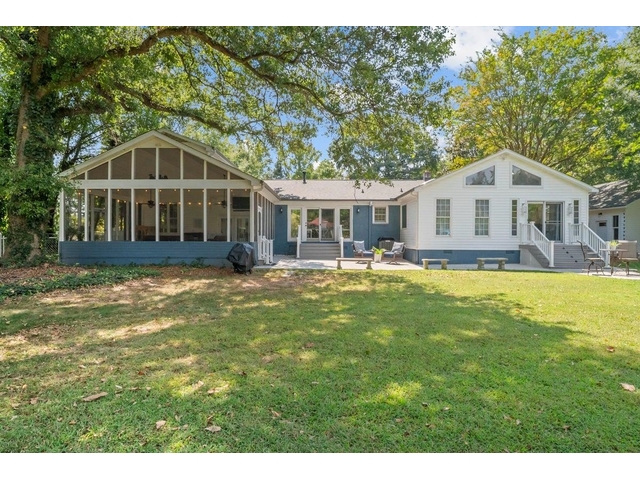 Photo of 213 Harts Lane