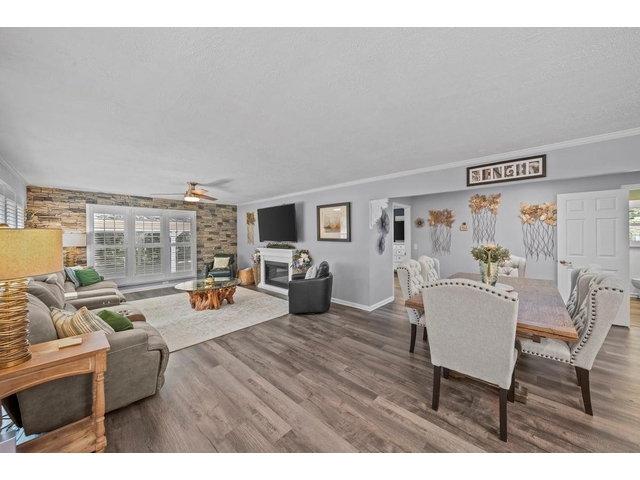 Photo of 213 Harts Lane