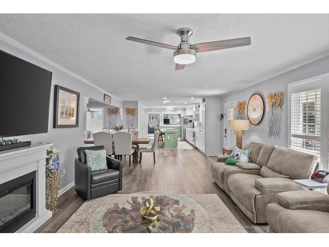 Photo of 213 Harts Lane