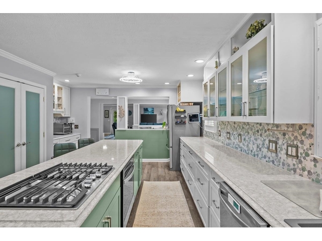 Photo of 213 Harts Lane