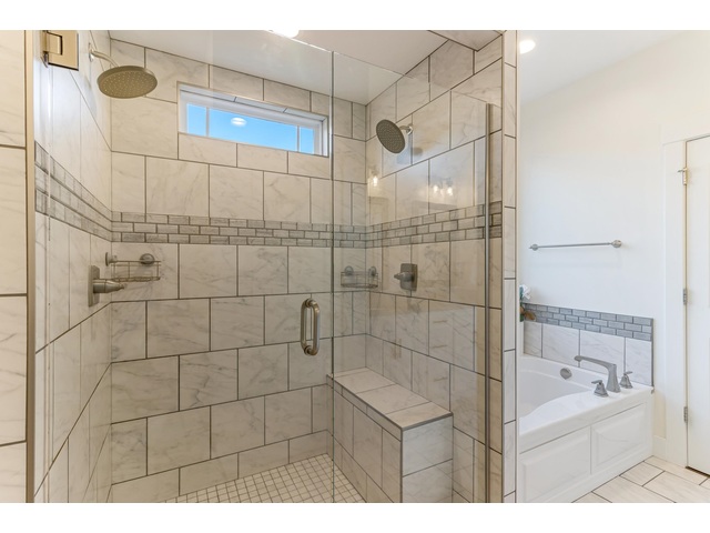 Photo of 211 W Ridgewater Drive