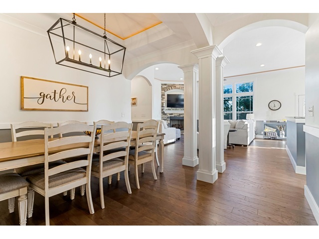 Photo of 211 W Ridgewater Drive