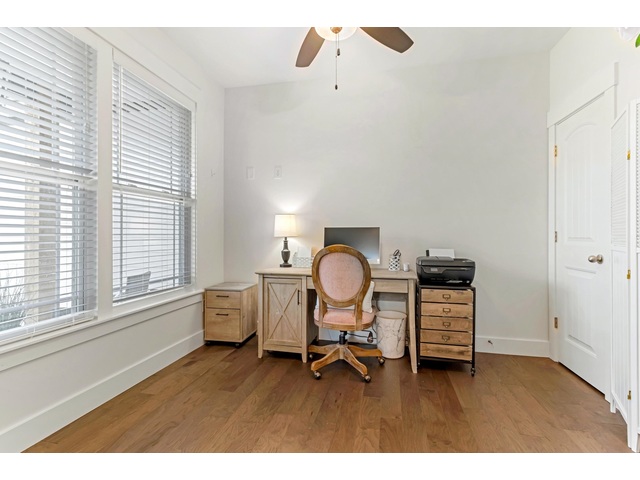 Photo of 211 W Ridgewater Drive