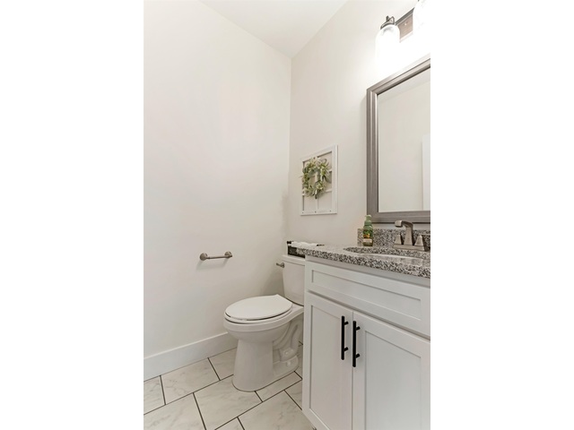 Photo of 211 W Ridgewater Drive