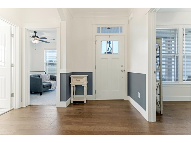 Photo of 211 W Ridgewater Drive