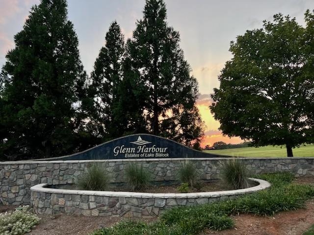 Photo of 211 W Ridgewater Drive