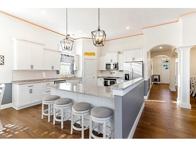 Photo of 211 W Ridgewater Drive