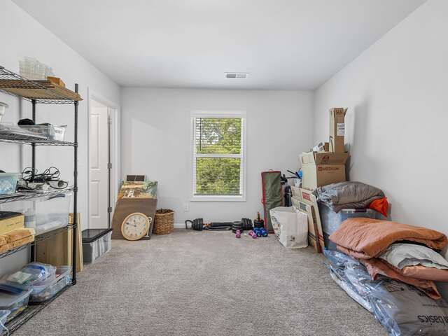 Photo of 624 Montrose Lane Photo of 624 Montrose Lane