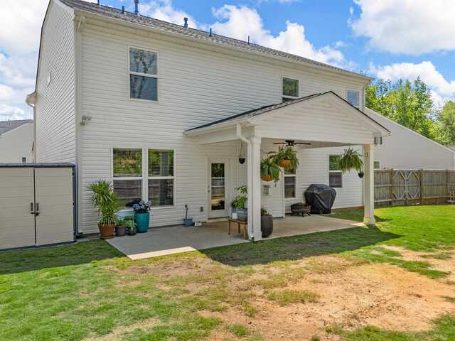Photo of 624 Montrose Lane Photo of 624 Montrose Lane