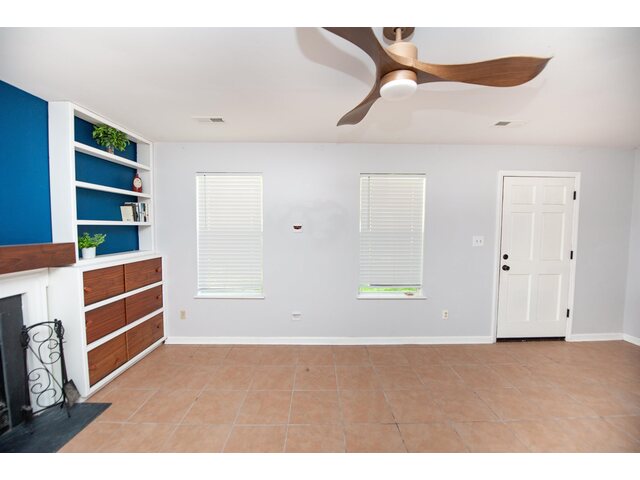 Photo of 3055 Country Club Road