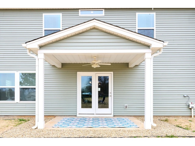 Photo of 2027 Maggie Acres Road Photo of 2027 Maggie Acres Road