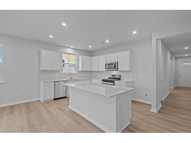 Photo of 1329 Capefox Drive