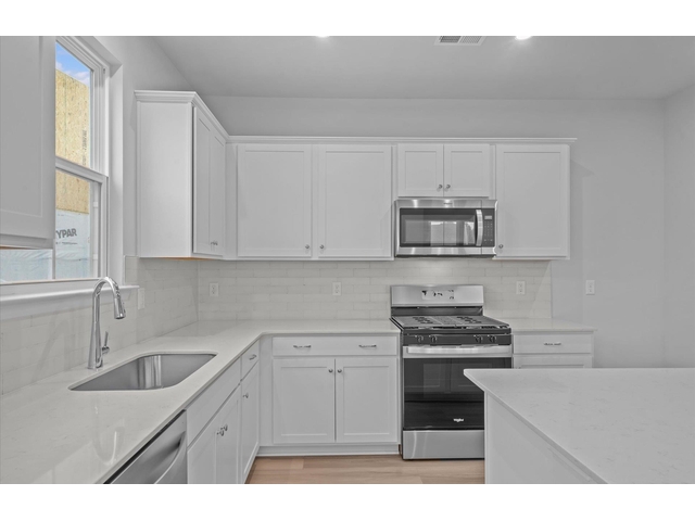 Photo of 1329 Capefox Drive