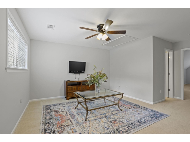 Photo of 413 Pierview Way