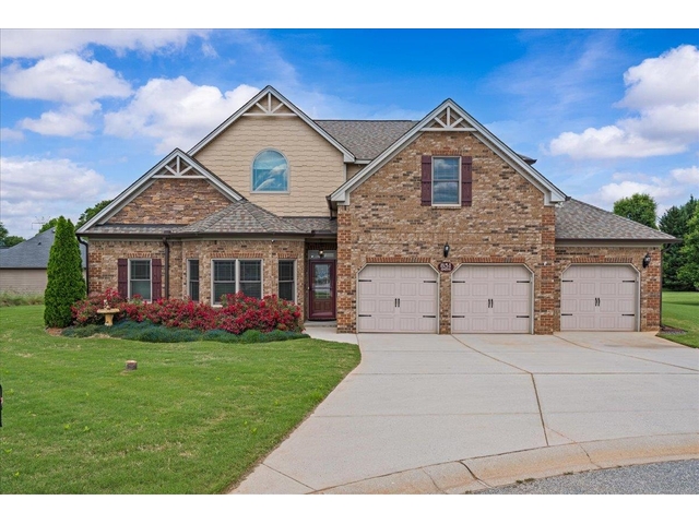 Photo of 851 Largo Court