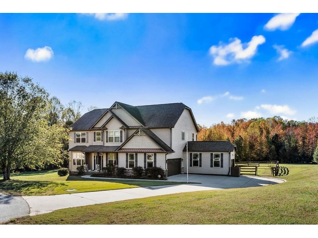 Photo of 26 Fancy Lane Photo of 26 Fancy Lane