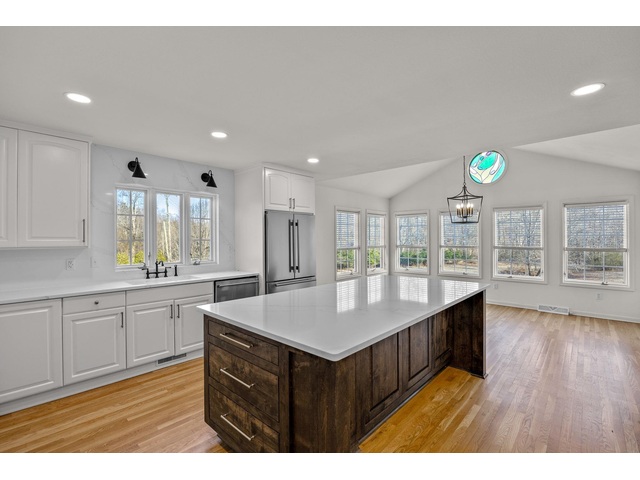 Photo of 1 Sweetbriar Ct