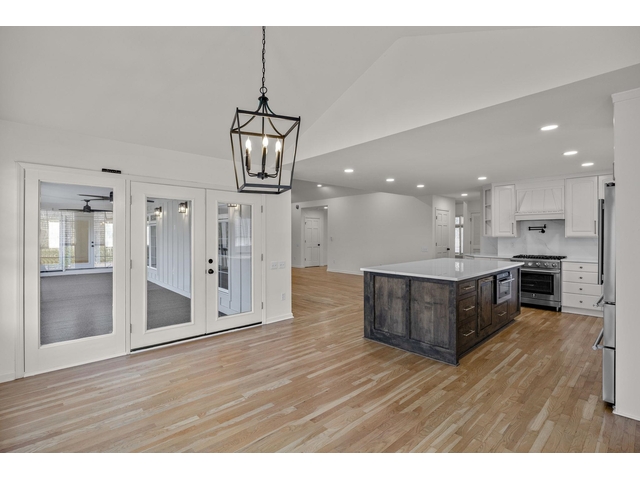 Photo of 1 Sweetbriar Ct