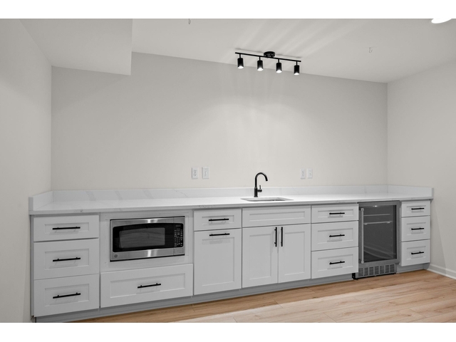 Photo of 1 Sweetbriar Ct