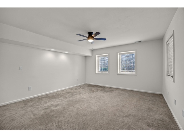 Photo of 1 Sweetbriar Ct