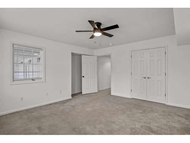 Photo of 1 Sweetbriar Ct