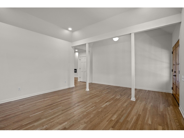 Photo of 1 Sweetbriar Ct