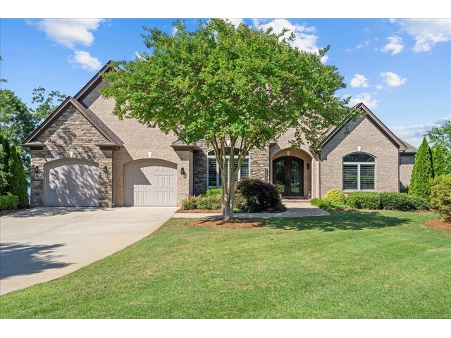 Photo of 135 Neal Pointe Drive Photo of 135 Neal Pointe Drive