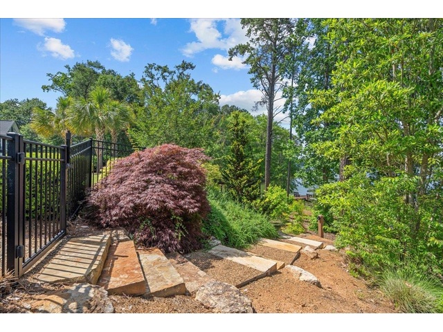 Photo of 135 Neal Pointe Drive Photo of 135 Neal Pointe Drive