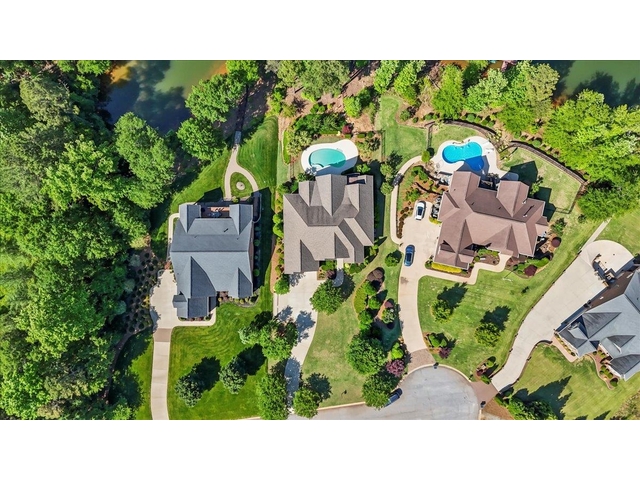 Photo of 135 Neal Pointe Drive Photo of 135 Neal Pointe Drive