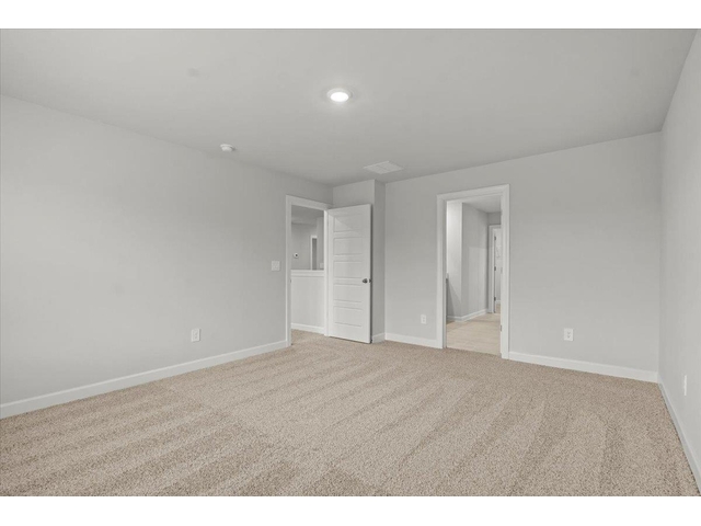 Photo of 552 Ward Wilson Trail