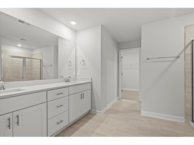 Photo of 552 Ward Wilson Trail