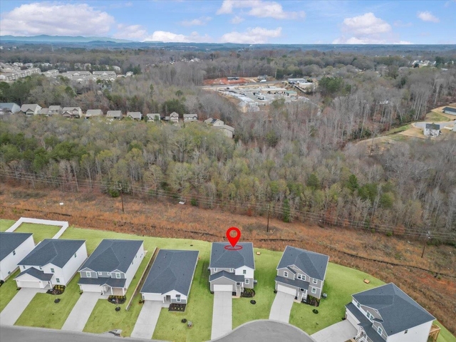 Photo of 552 Ward Wilson Trail