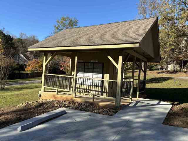Photo of 260 Cherokee Drive Photo of 260 Cherokee Drive