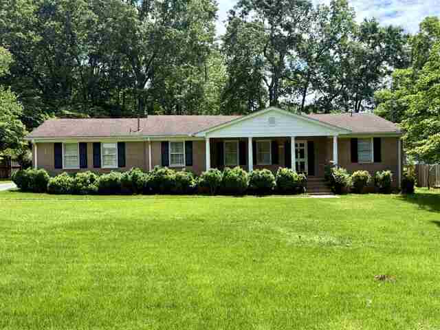 Photo of 219 Hillcrest Drive Photo of 219 Hillcrest Drive