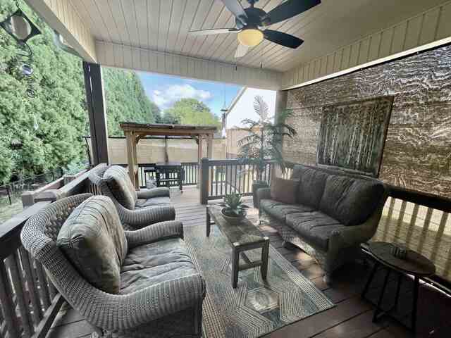 Photo of 409 Shadow Oak Court