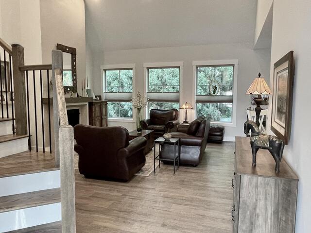 Photo of 409 Shadow Oak Court