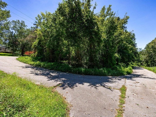 Photo of 5120 Old Birch Road