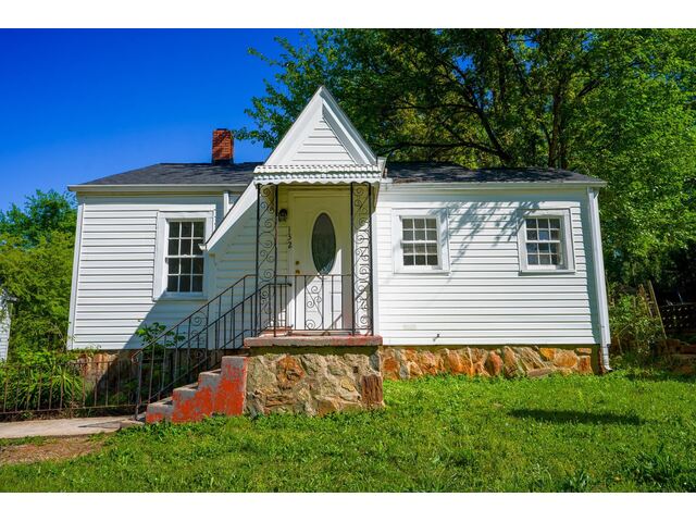 Photo of 132 Sullivan Avenue