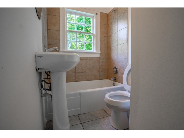 Photo of 132 Sullivan Avenue