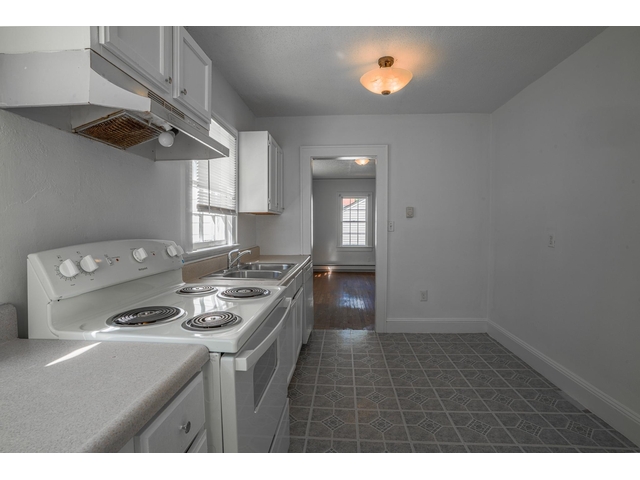 Photo of 132 Sullivan Avenue