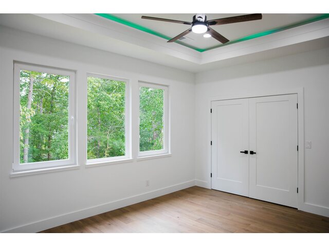 Photo of 532 S Fredrick Way