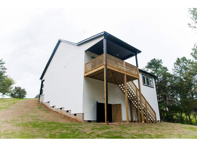 Photo of 532 S Fredrick Way