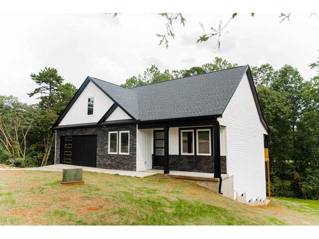 Photo of 532 S Fredrick Way