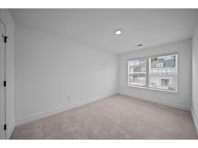 Photo of 244 Telluride Way