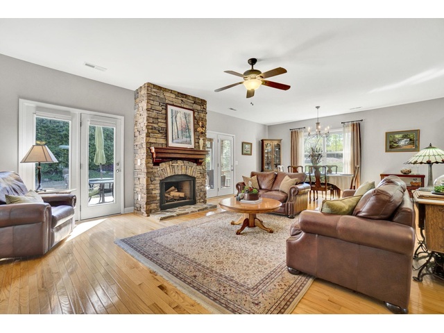 Photo of 204 Lord Byron Lane Photo of 204 Lord Byron Lane