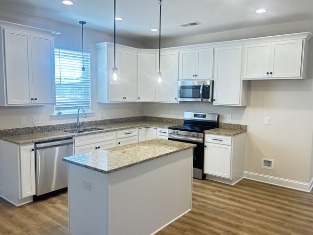 Photo of 6033 Peregrine Lane Photo of 6033 Peregrine Lane
