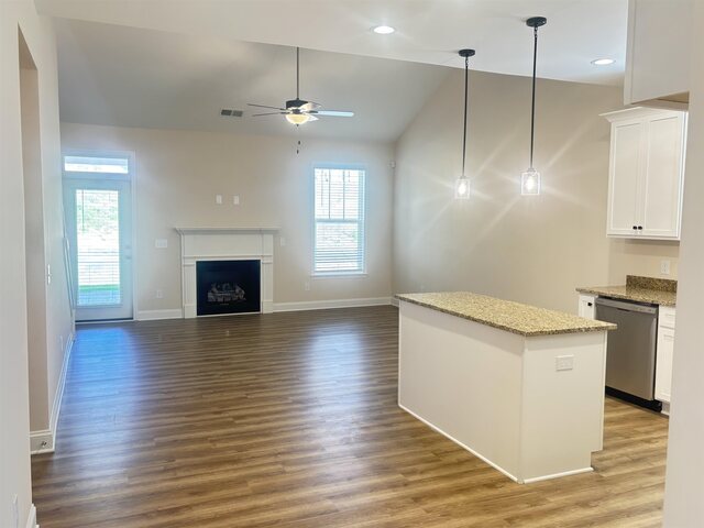 Photo of 6033 Peregrine Lane Photo of 6033 Peregrine Lane