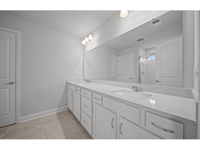 Photo of 817 Sweetwater Springs Drive