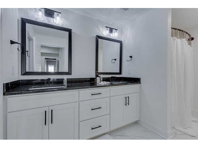 Photo of 474 N Tidewater Trail